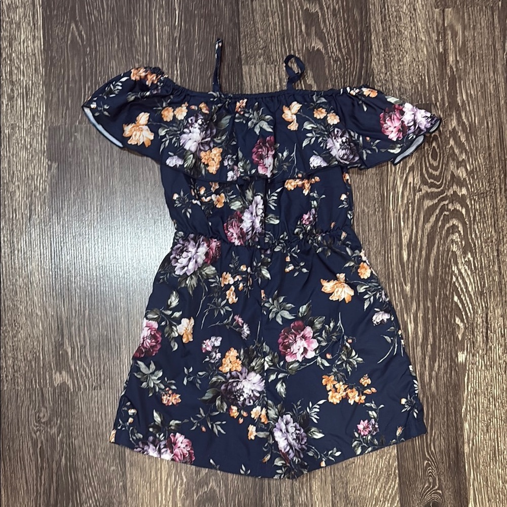 Girls shorts romper with spaghetti strap and cold shoulder. SHEIN brand 10y